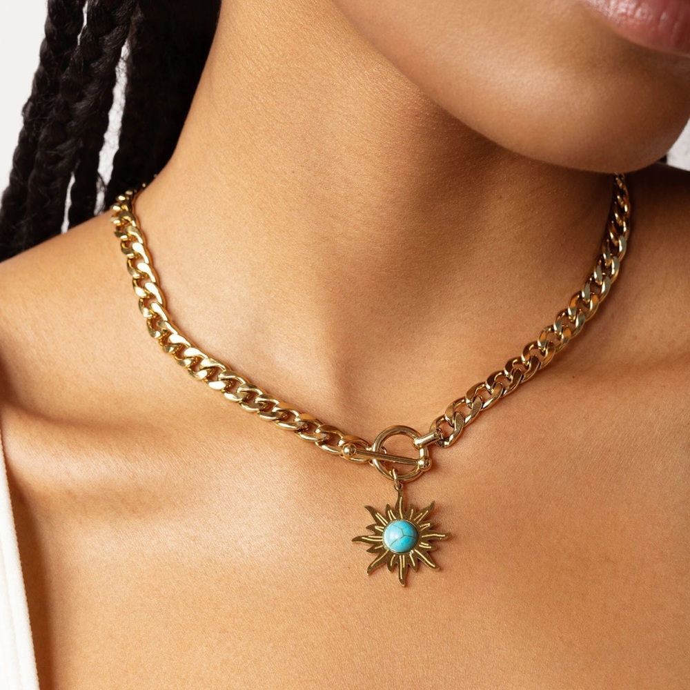 ๐ 18k Gold Sunburst Pendant Charm Necklace, Chunky Curb Chain Toggle Necklace - Picture 9 of 14